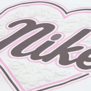 NIKE MAJICA NKG JUXTA-GIRL BOXY TEE 