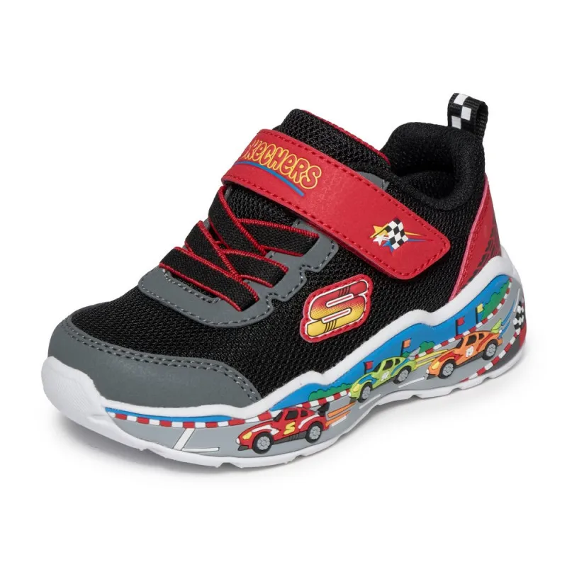 SKECHERS PATIKE PLAY SCENE 