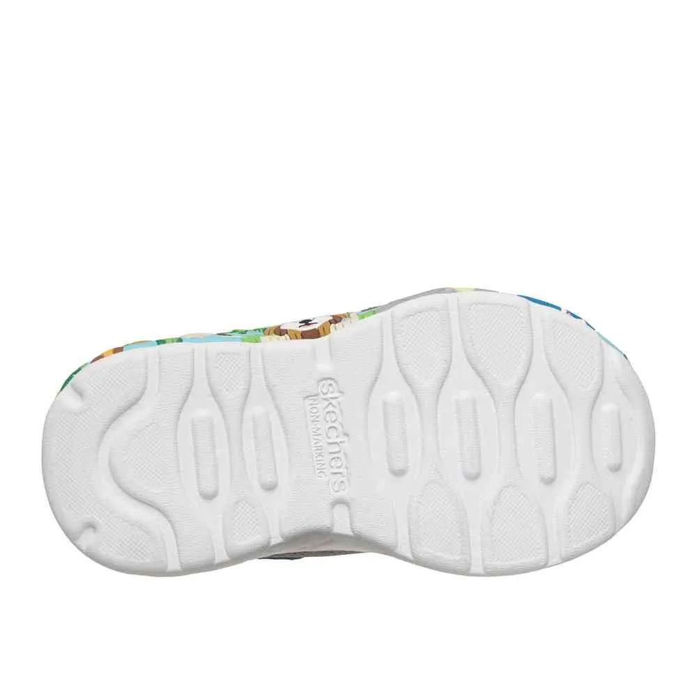 SKECHERS PATIKE PLAY SCENE 