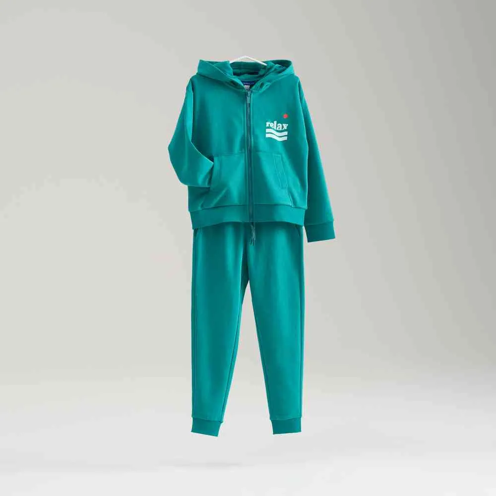 OKAIDI DZEMPER SZIPE 