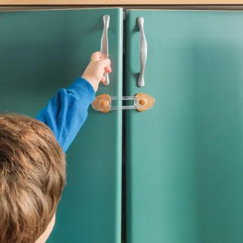 BEBEKEVI ZASTITA ZA VRATANCA NAMESTAJA 1 KOM 