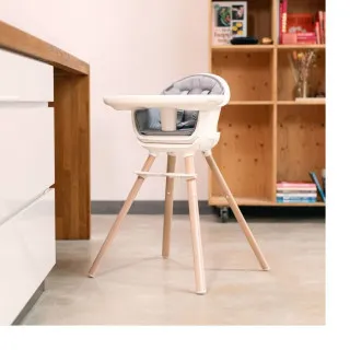 MAXI COSI HRANILICA MOA BEYOND WHITE