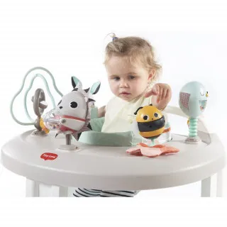 TINY LOVE ACTIVITY CENTAR MAGIC TALES