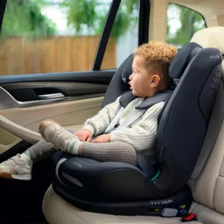 MAXI COSI AUTO SEDISTE I-SIZE (76-150CM) TITAN PRO2 AUT BLACK