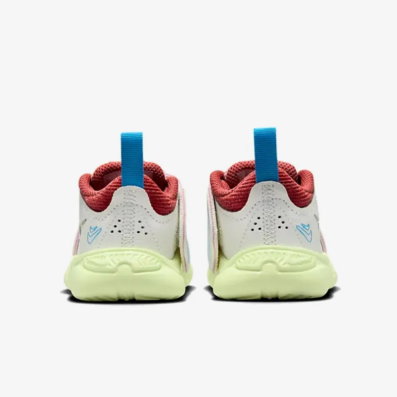 NIKE PATIKE TEAM HUSTLE D 11 LIL TD