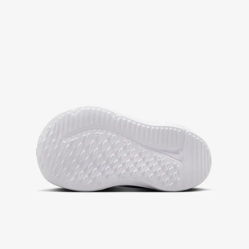 NIKE PATIKE NIKE COSMIC RUNNER 