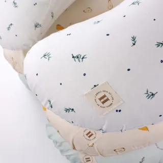 HYGGE JASTUK ZA DOJENJE GREEN OLIVE 