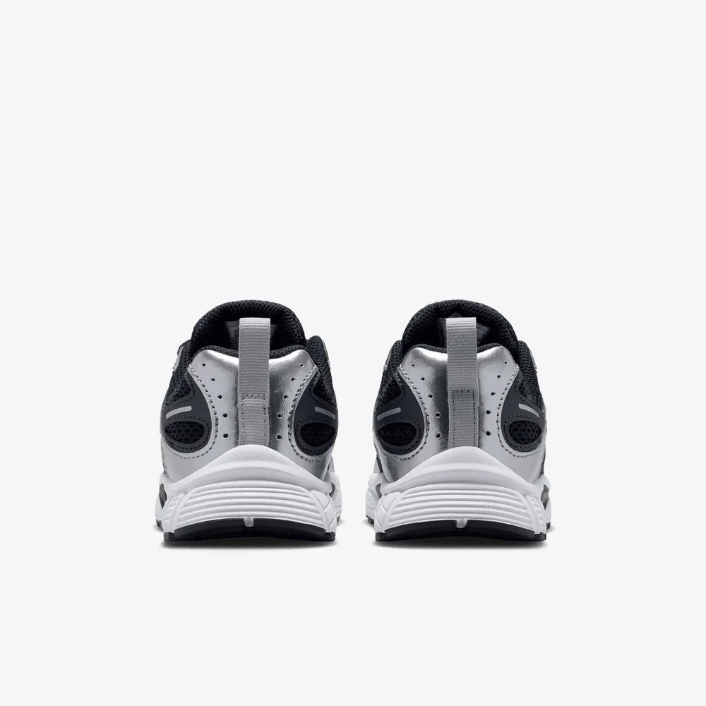 NIKE PATIKE V5 RNR LACE 