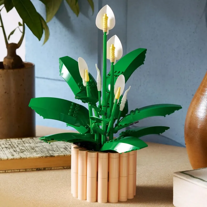 LEGO BOTANICAL PEACE LILY 