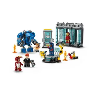 LEGO Iron Man's Laboratory: Hall..