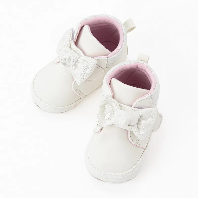 COOL CLUB OBUCA ZA BEBE NEWBORN WHITE