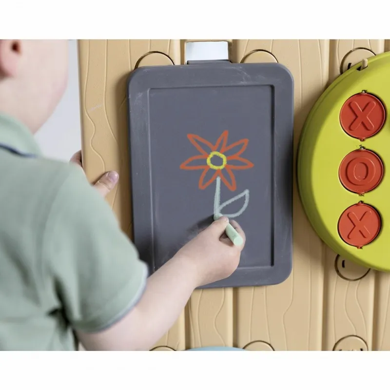 SMOBY LIFE ACTIVITY WALL